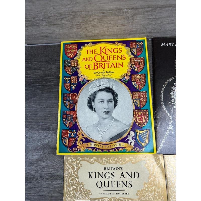 Lot of 4 The King Queens and Shakespeare Paberback Book Lot