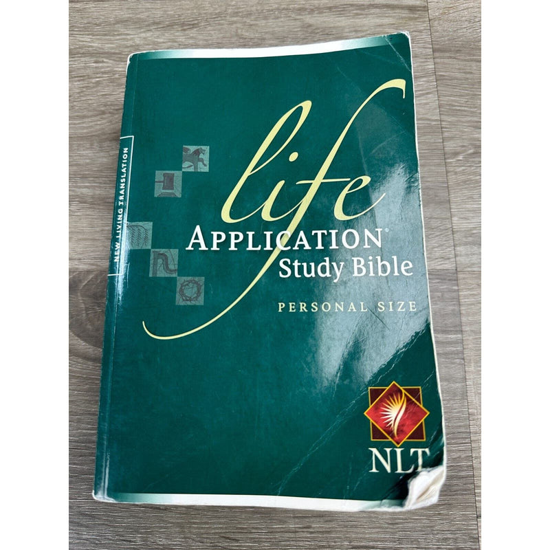 Life Application Study Bible New Living Translation Acceptable