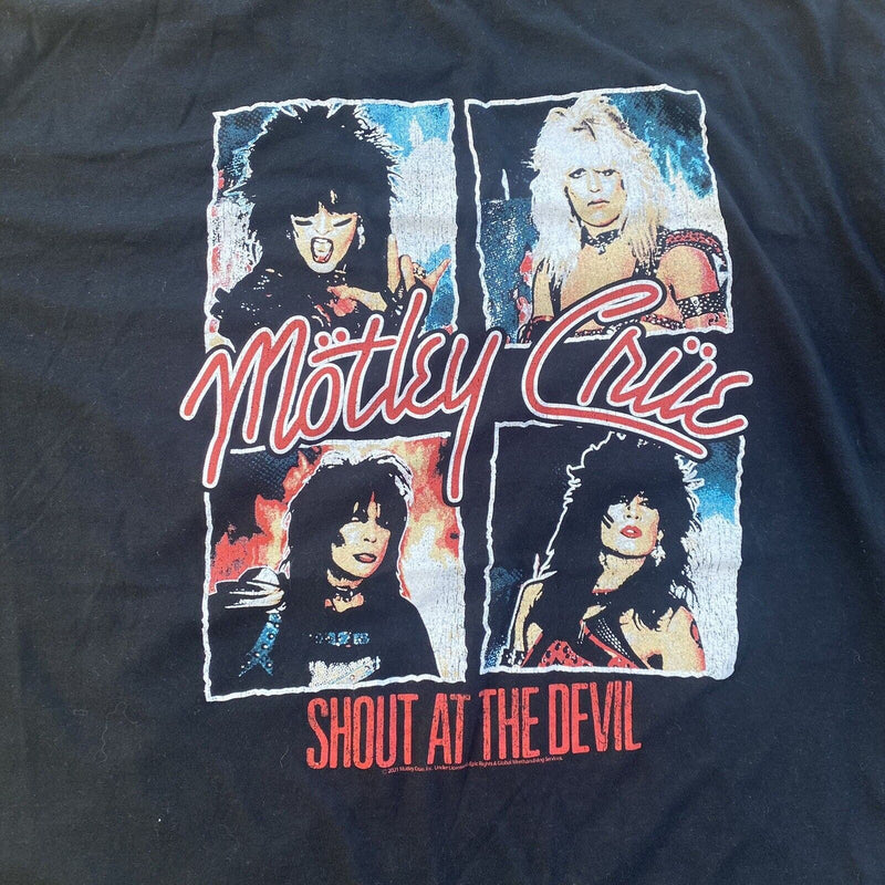 Motley Crue Shout at the Devil T Shirt 2XL Black Short Sleeve