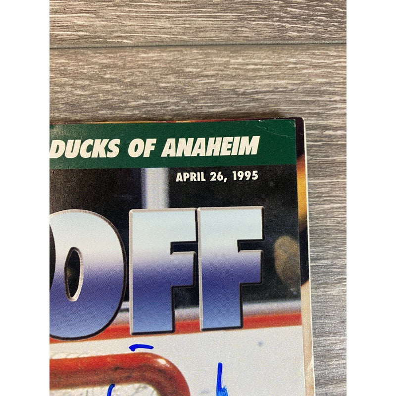 Face Off Magazine April Mighty Ducks Mikhail Shtalenkov with Wild Wing Autograph