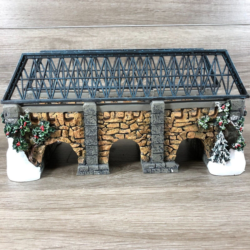 Dept 56 StoneTrestle Bridge Village Series Christmas in Original Box and Foam