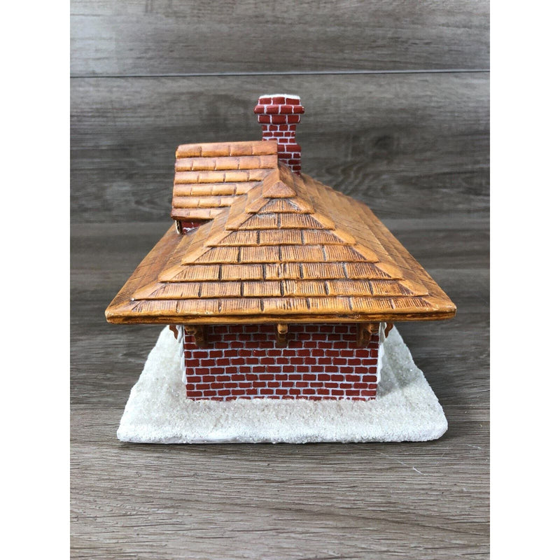 Dept 56 Byron Molds 1980 Ceramic Train Station House Village Christmas