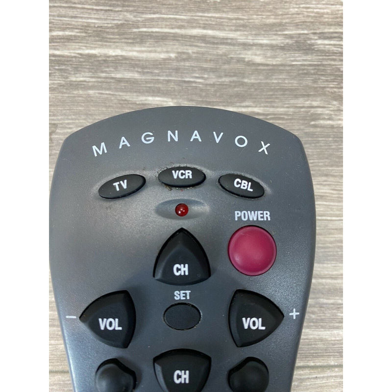 Genuine Magnavox R80015 3 Device Universal Remote Control TV VCR CBL BLACK