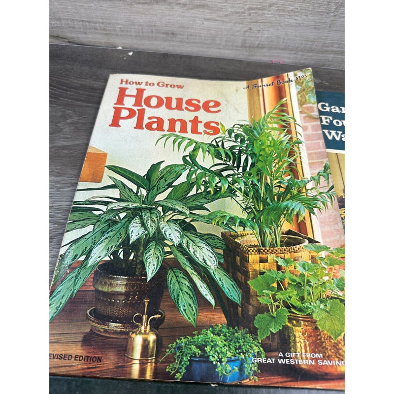 Lot of 4 Vintage Cook, Backyard and House Plant Book Hardcover and Paperback