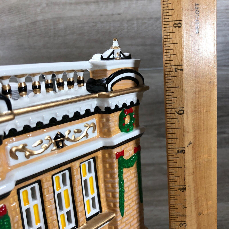 Dept 56 VILLAGE BANK & TRUST 55002 Snow Village 1999