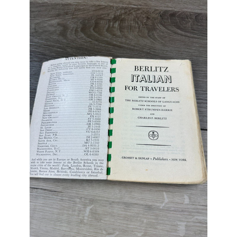 1954 Berltz Italian For Travelers Phrase Book Pocket Dictionary